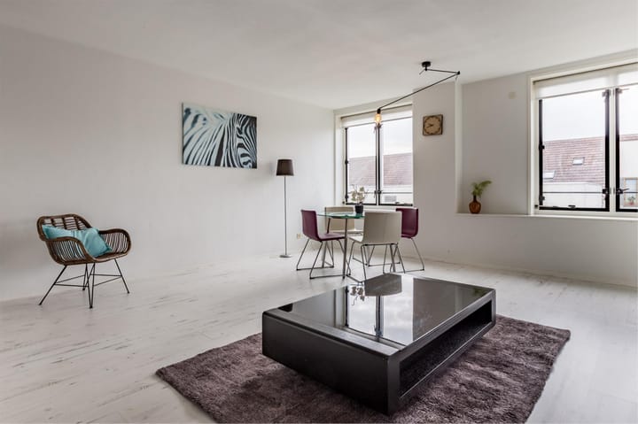 Photo 10 of Johan van der Keukenstraat 50