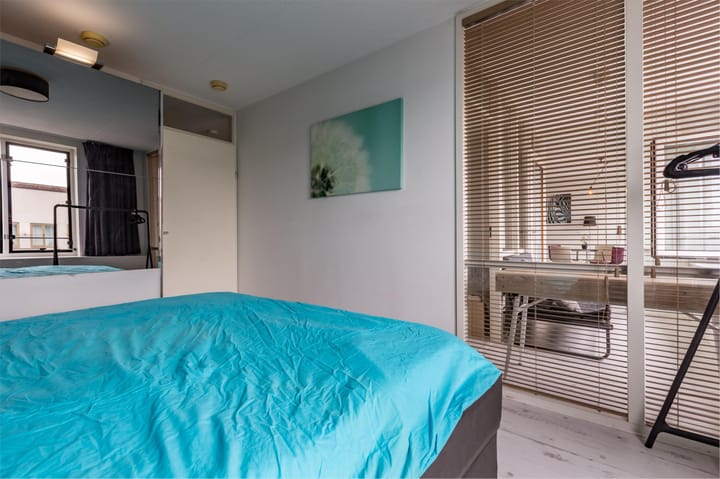 Photo 23 of Johan van der Keukenstraat 50