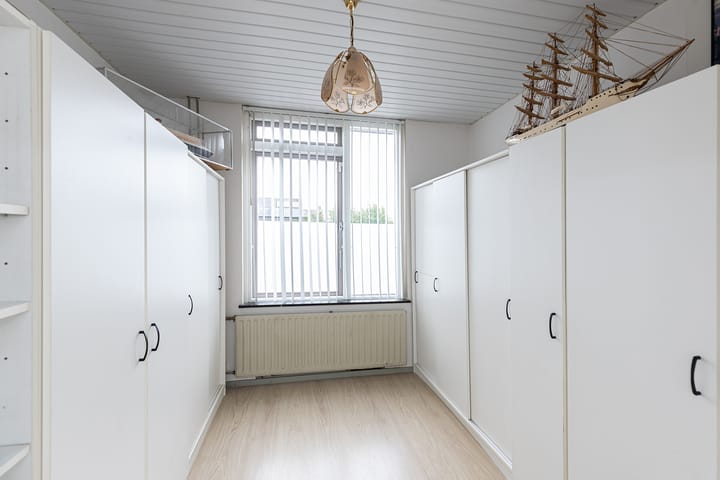 Foto 14 van Johan de Wittstraat 54