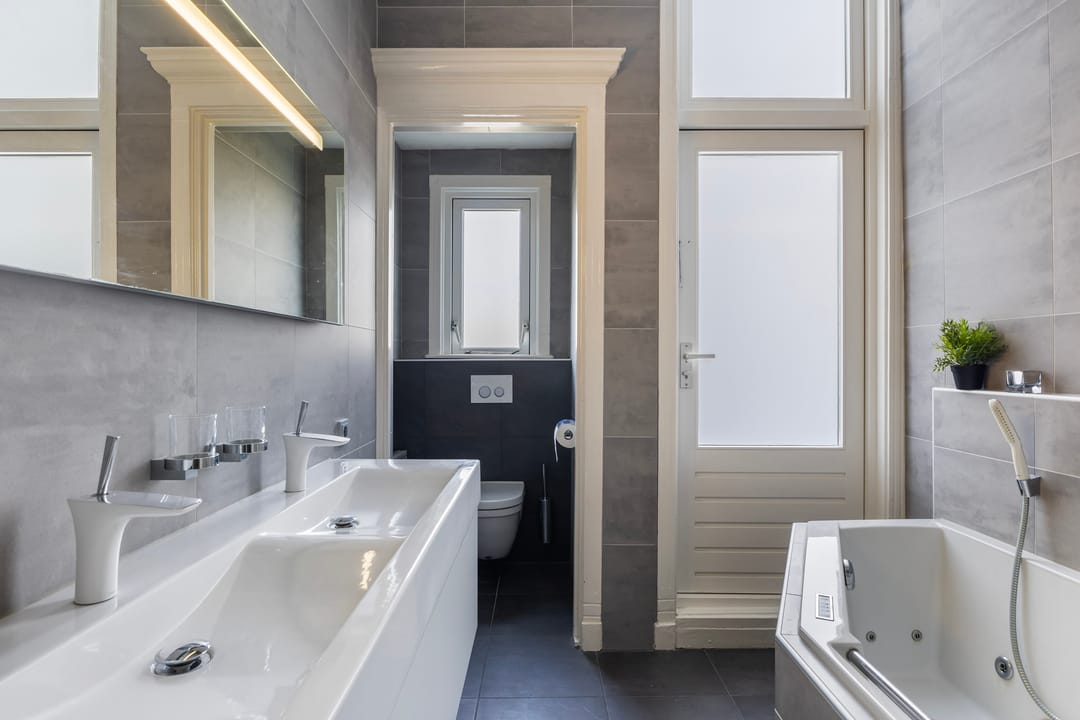 Foto 43 van Alma Tademastraat 6