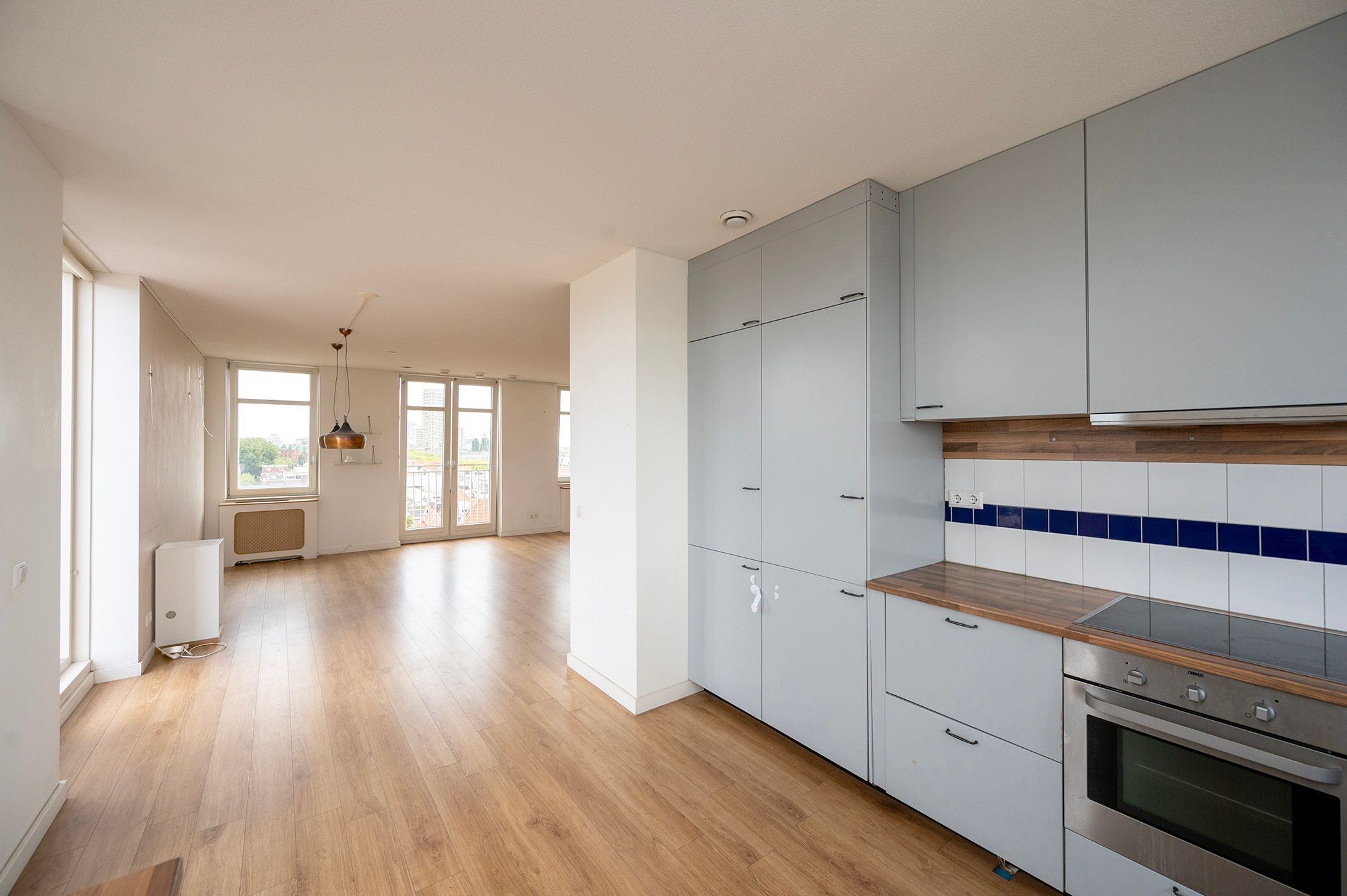 Photo 6 of Loosduinseweg 671-G