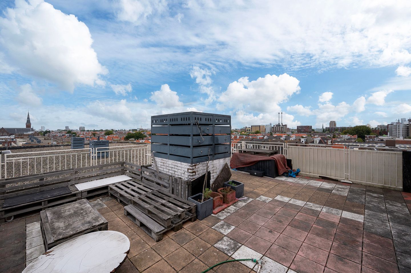 Photo 10 of Loosduinseweg 671-G