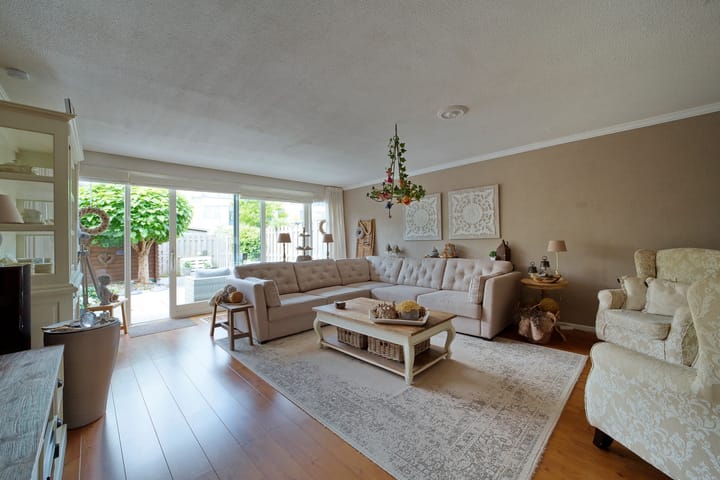 Foto 4 van Karibastraat 16