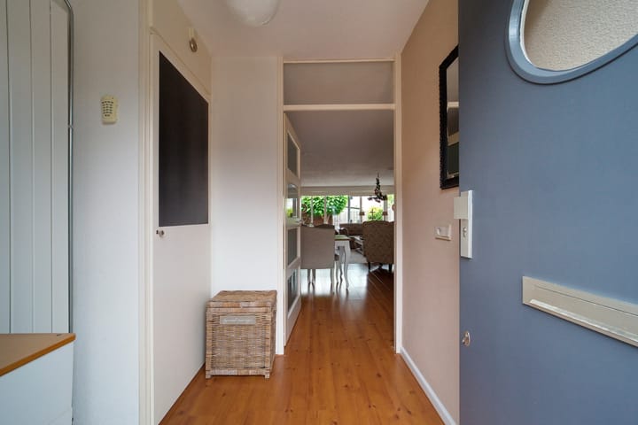 Foto 8 van Karibastraat 16