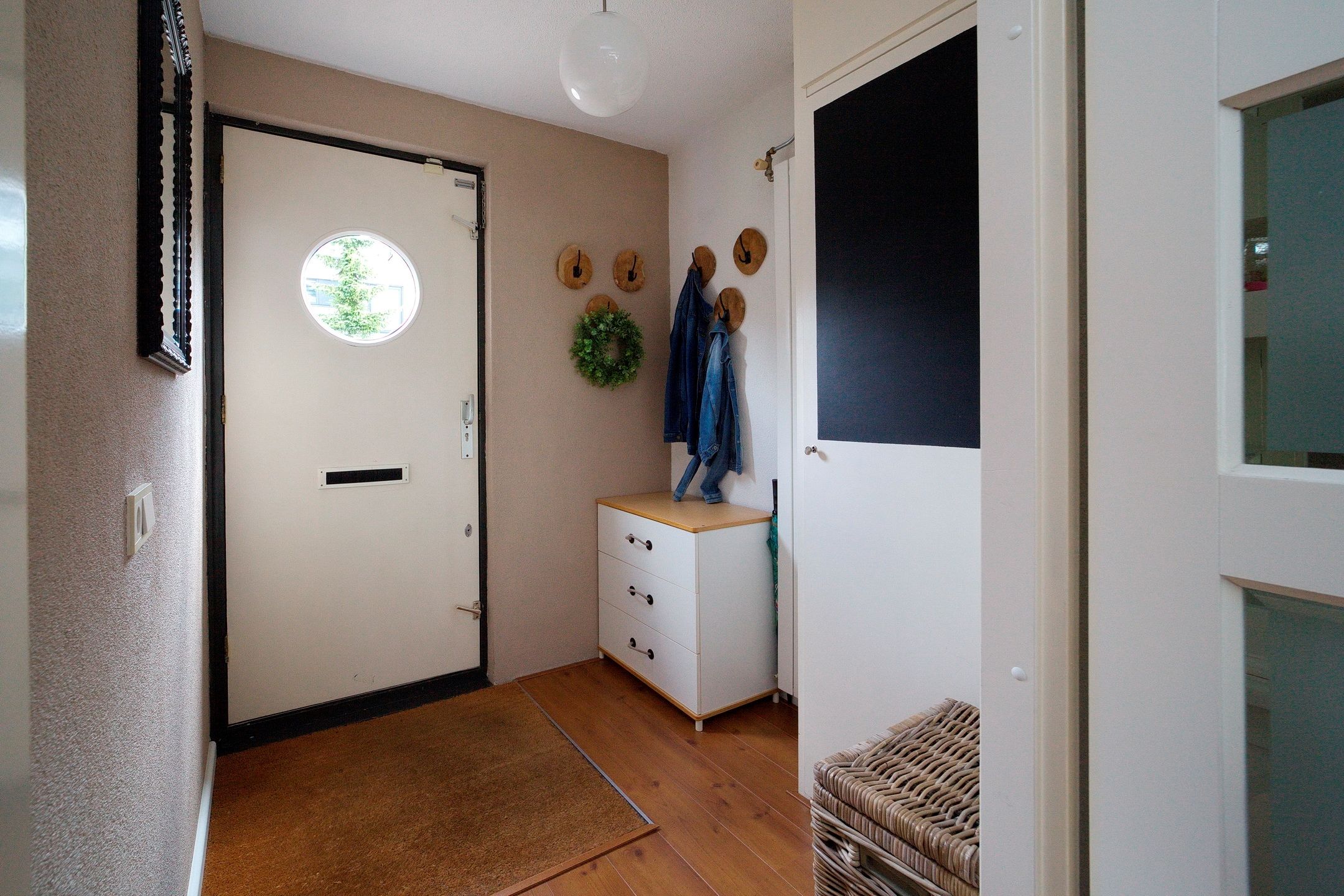 Foto 9 van Karibastraat 16