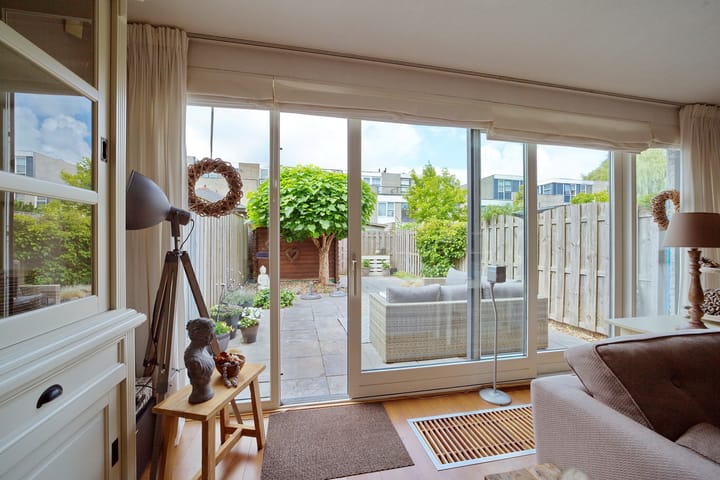 Foto 12 van Karibastraat 16