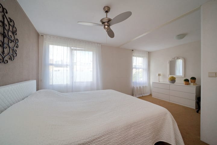 Foto 24 van Karibastraat 16