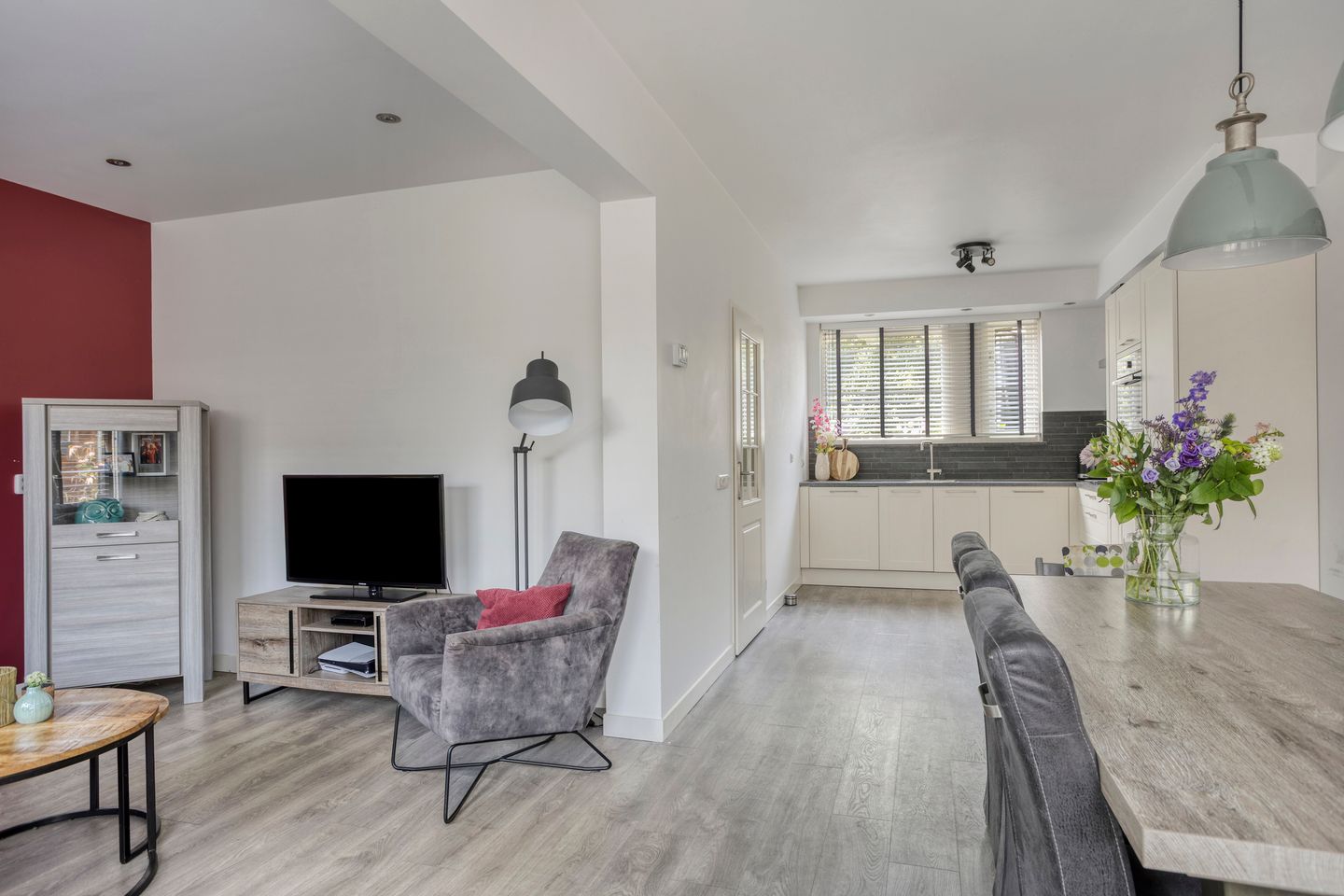 Foto 10 van Jasmijnstraat 326