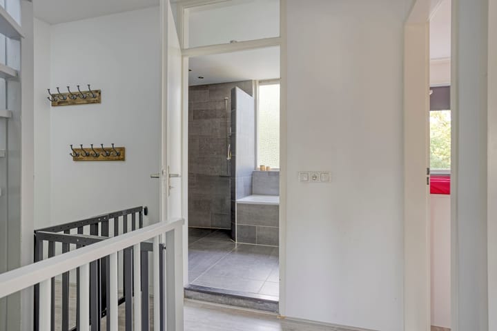 Foto 14 van Jasmijnstraat 326