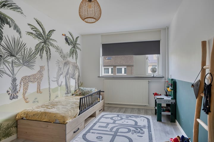 Foto 20 van Jasmijnstraat 326