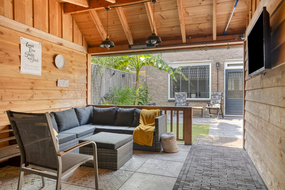 Foto 28 van Jasmijnstraat 326