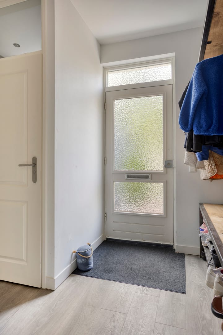 Foto 11 van Jasmijnstraat 326