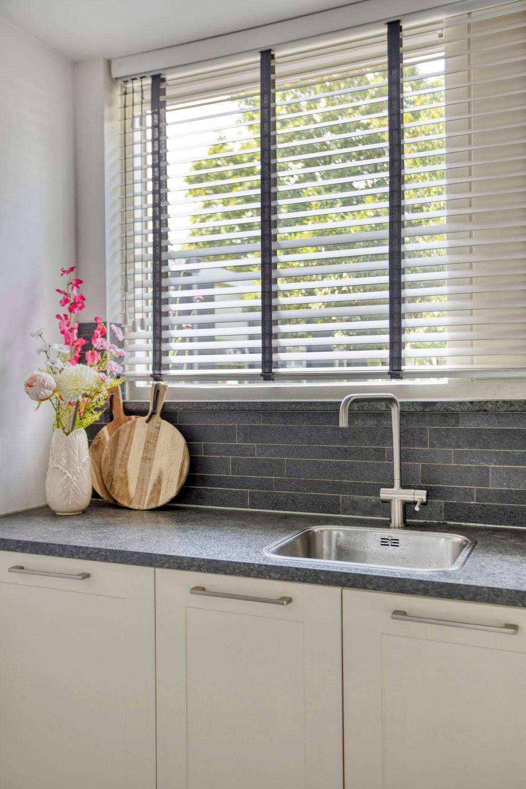 Foto 8 van Jasmijnstraat 326