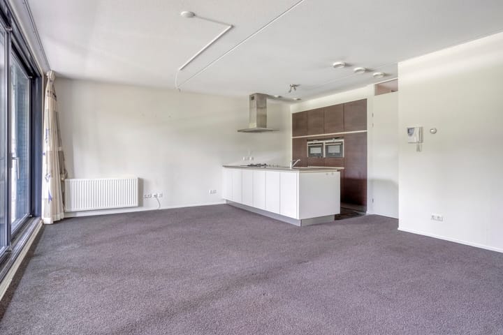 Foto 2 van Zuid Willemsvaart 122-E