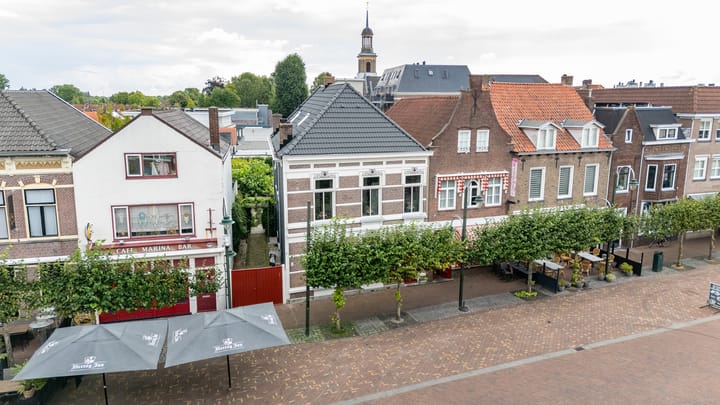 Markt 10, Steenbergen (NB)