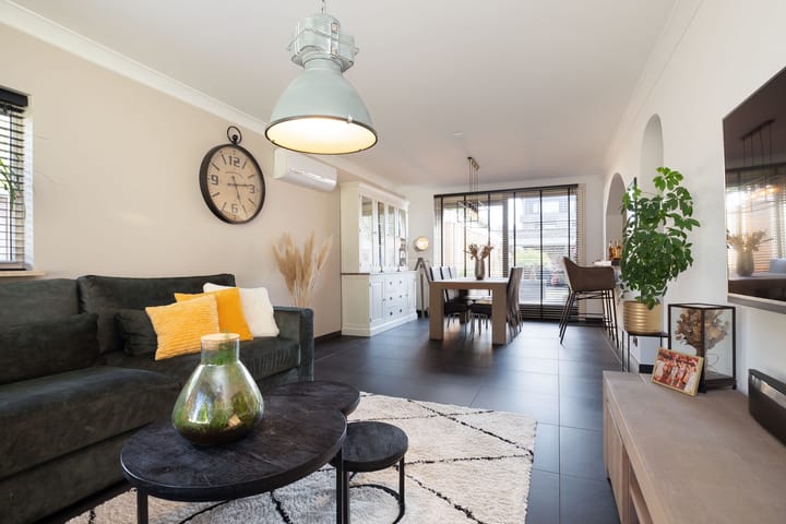 Foto 8 van Vermeerstraat 12