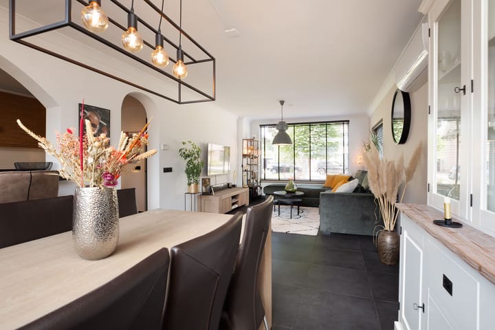 Foto 9 van Vermeerstraat 12