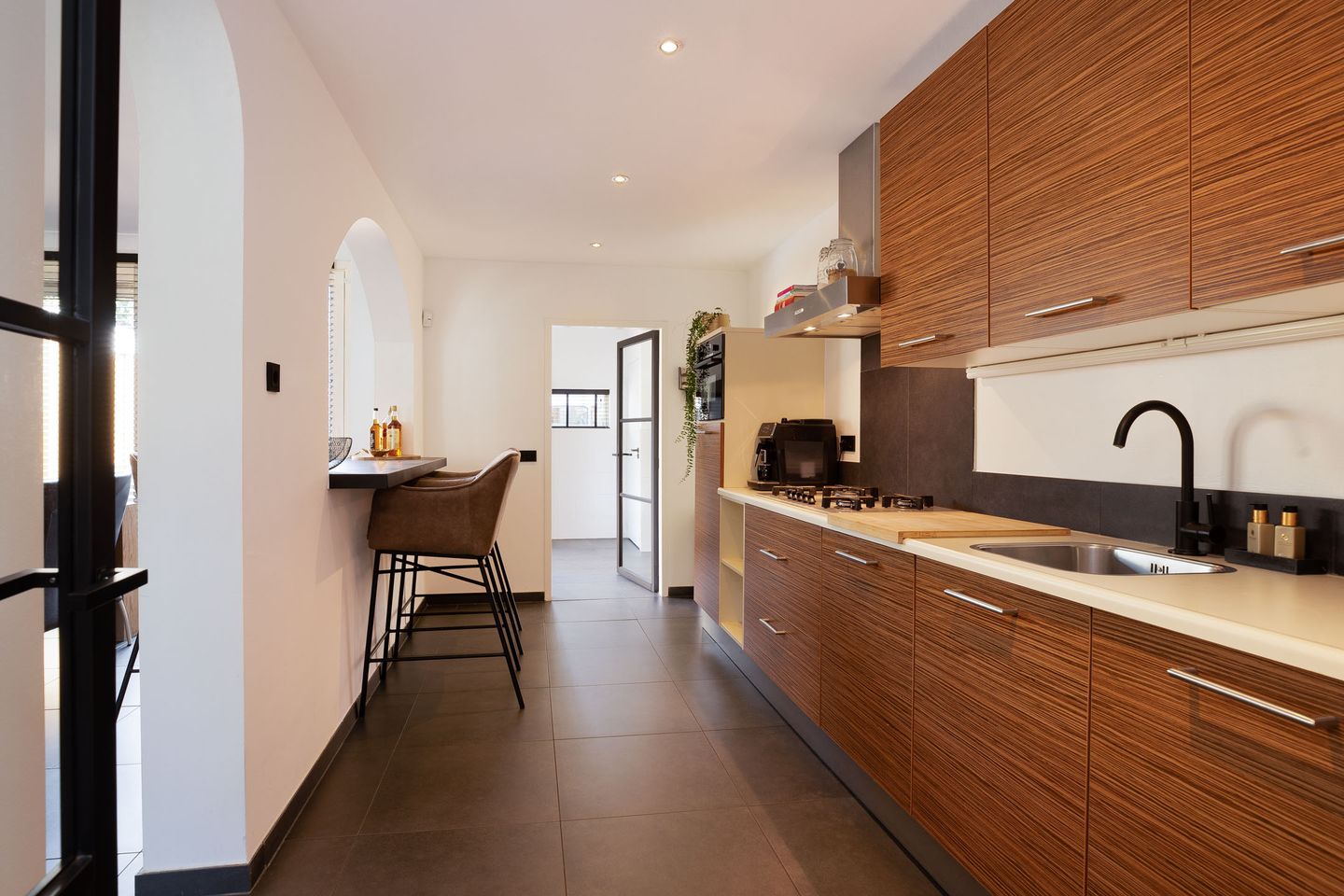 Foto 10 van Vermeerstraat 12