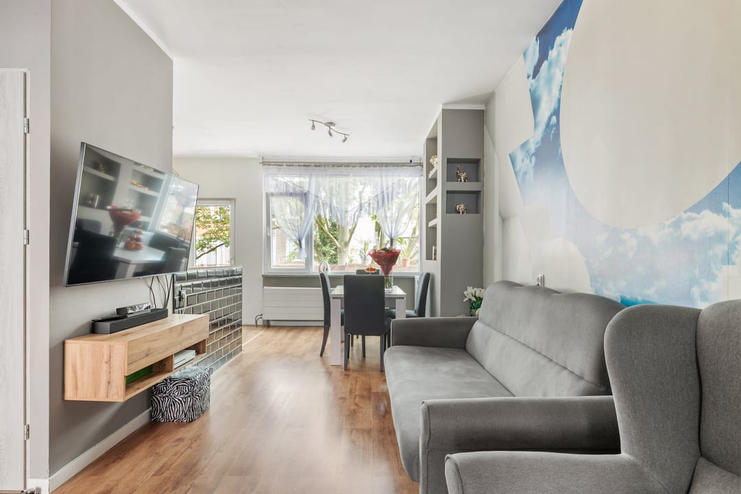 Foto 8 van Voltastraat 25-A