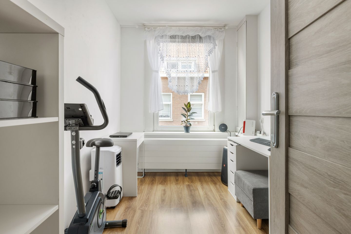 Foto 20 van Voltastraat 25-A