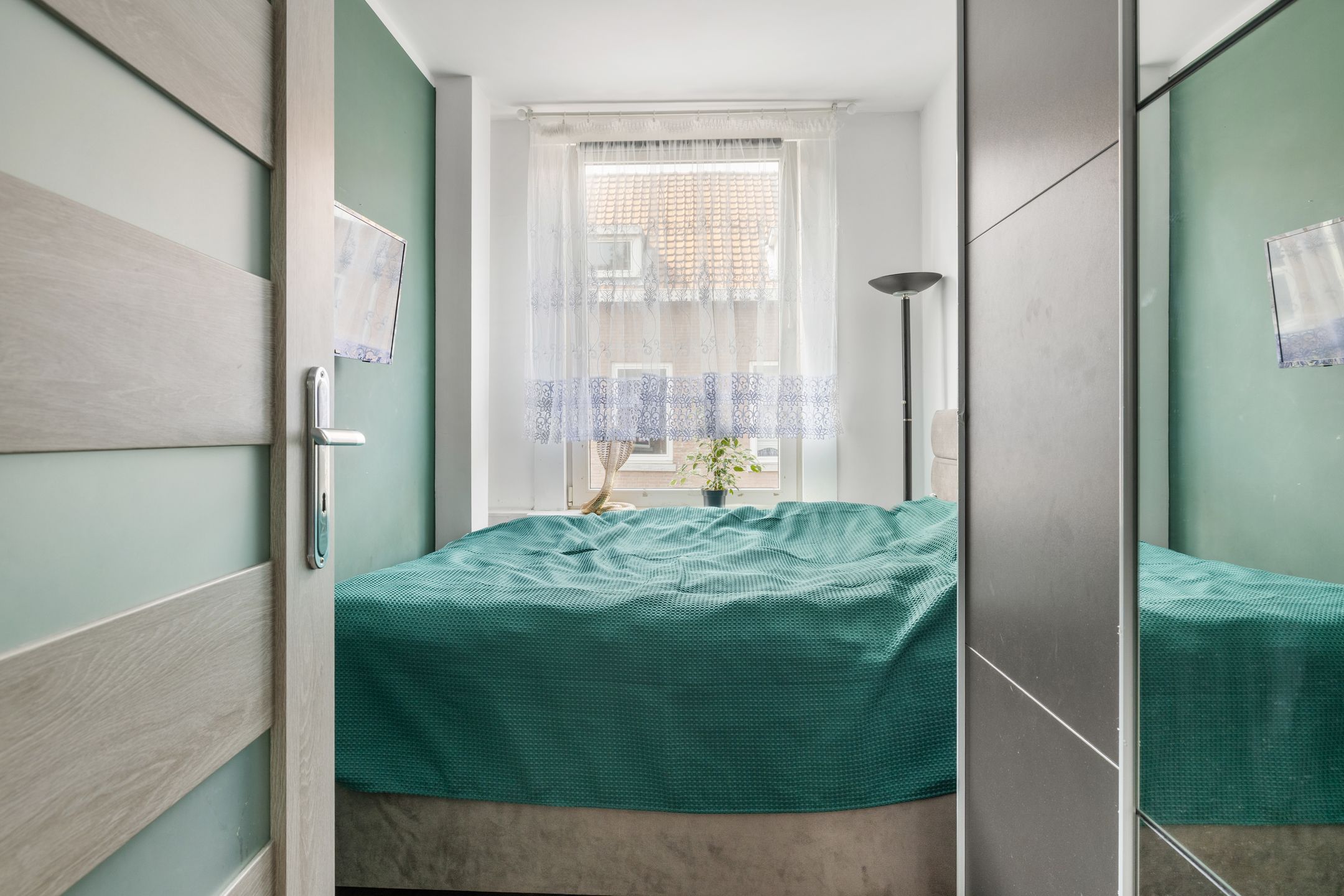 Foto 24 van Voltastraat 25-A