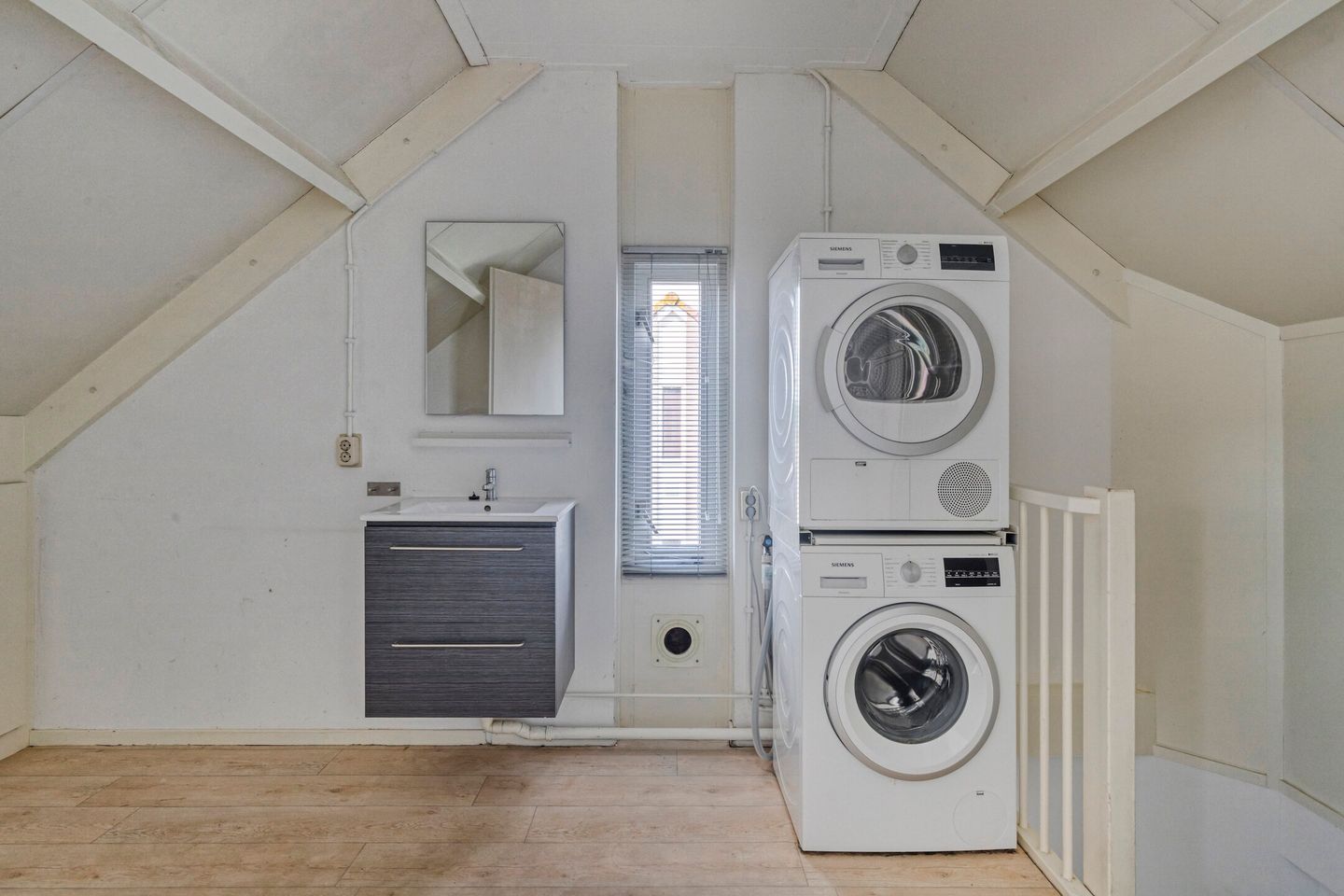 Foto 34 van Katwoudestraat 6