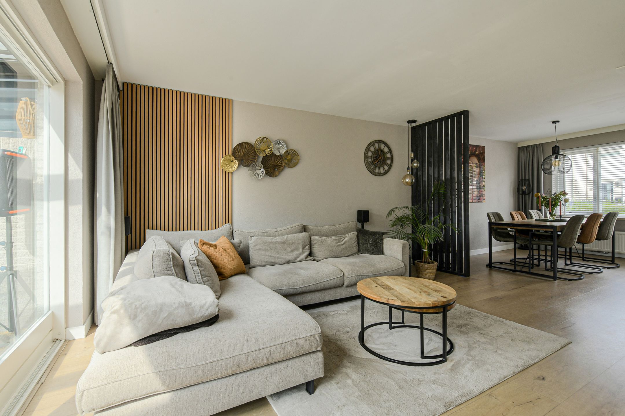 Photo 9 of Prinsendam 76