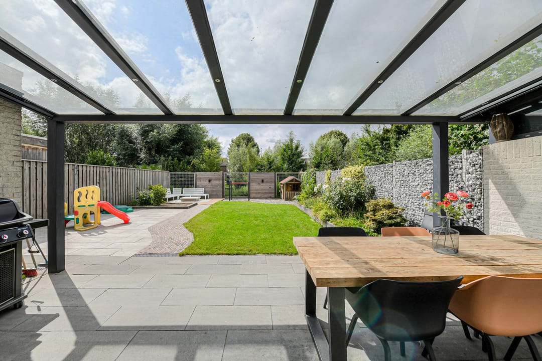 Photo 37 of Prinsendam 76