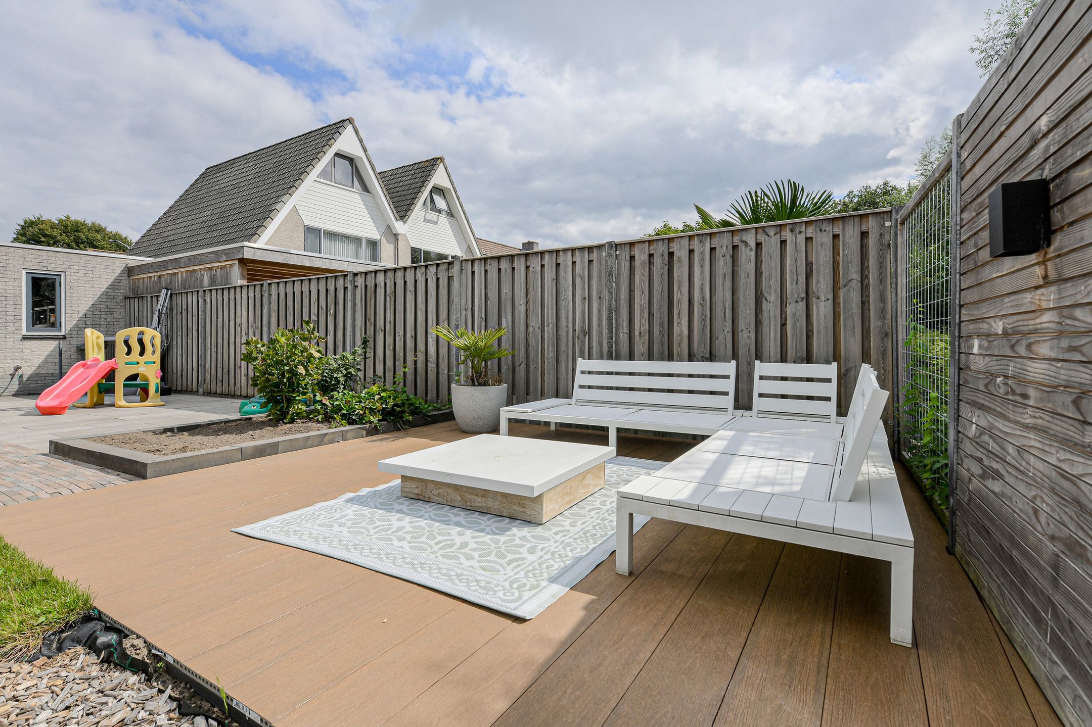 Photo 42 of Prinsendam 76