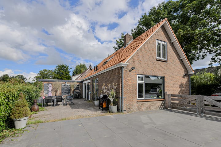 Foto 35 van Achterstraat 15