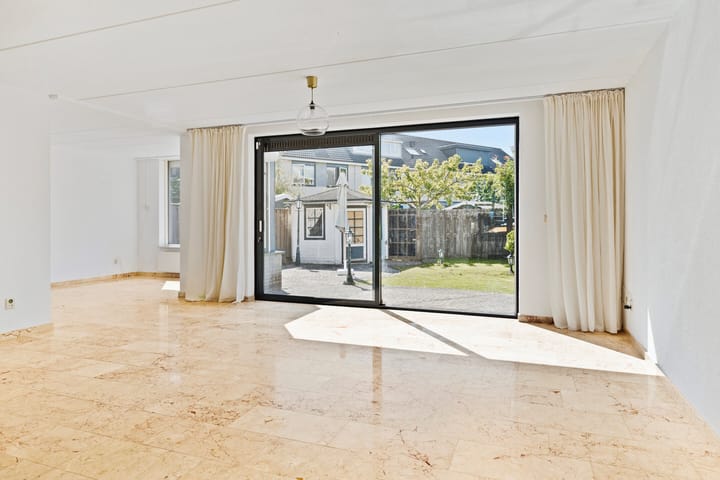 Foto 2 van Esdoornplantsoen 41