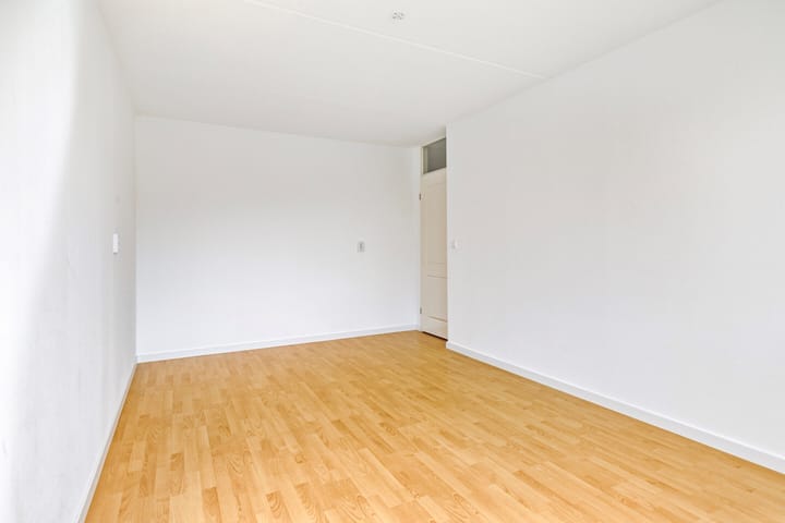 Foto 21 van Esdoornplantsoen 41