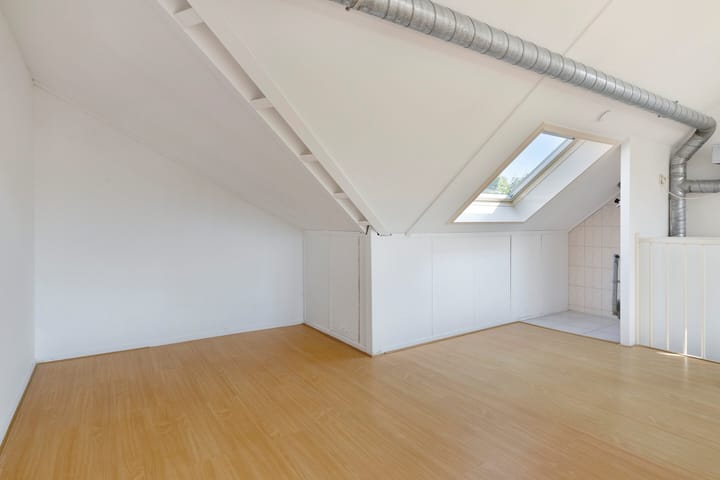 Foto 29 van Esdoornplantsoen 41