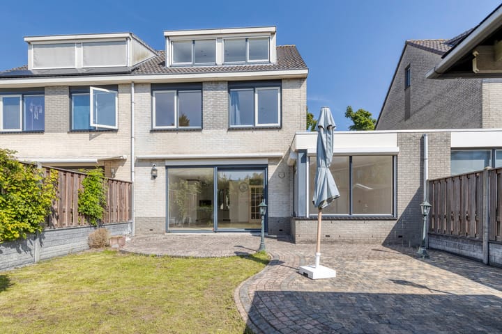 Foto 32 van Esdoornplantsoen 41