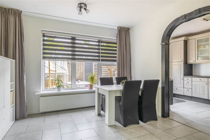 Foto 12 van Spoetnikstraat 16