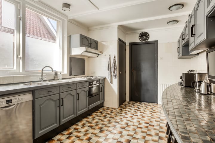 Foto 17 van Irenestraat 7