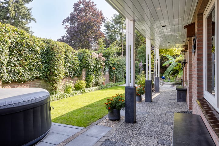 Foto 38 van Irenestraat 7