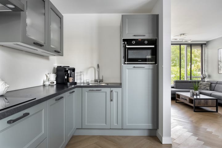 Foto 11 van Roerstraat 2