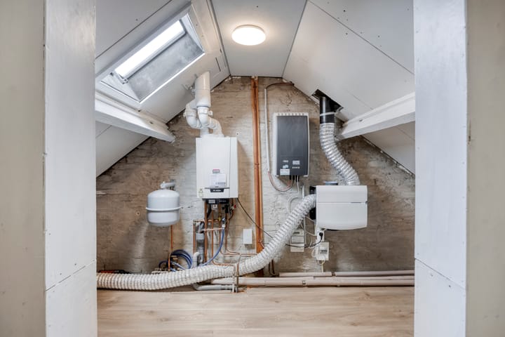 Foto 24 van Roerstraat 2