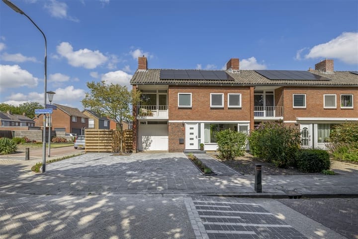 Foto 10 van Voormolenstraat 9