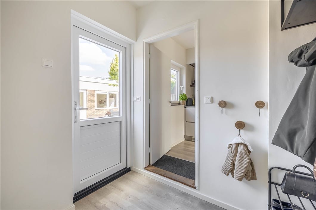 Foto 26 van Voormolenstraat 9