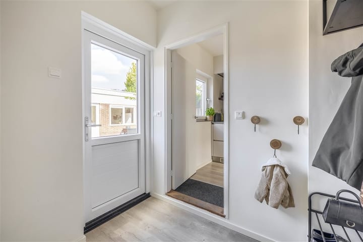 Foto 26 van Voormolenstraat 9