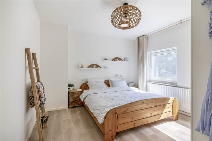 Foto 28 van Voormolenstraat 9