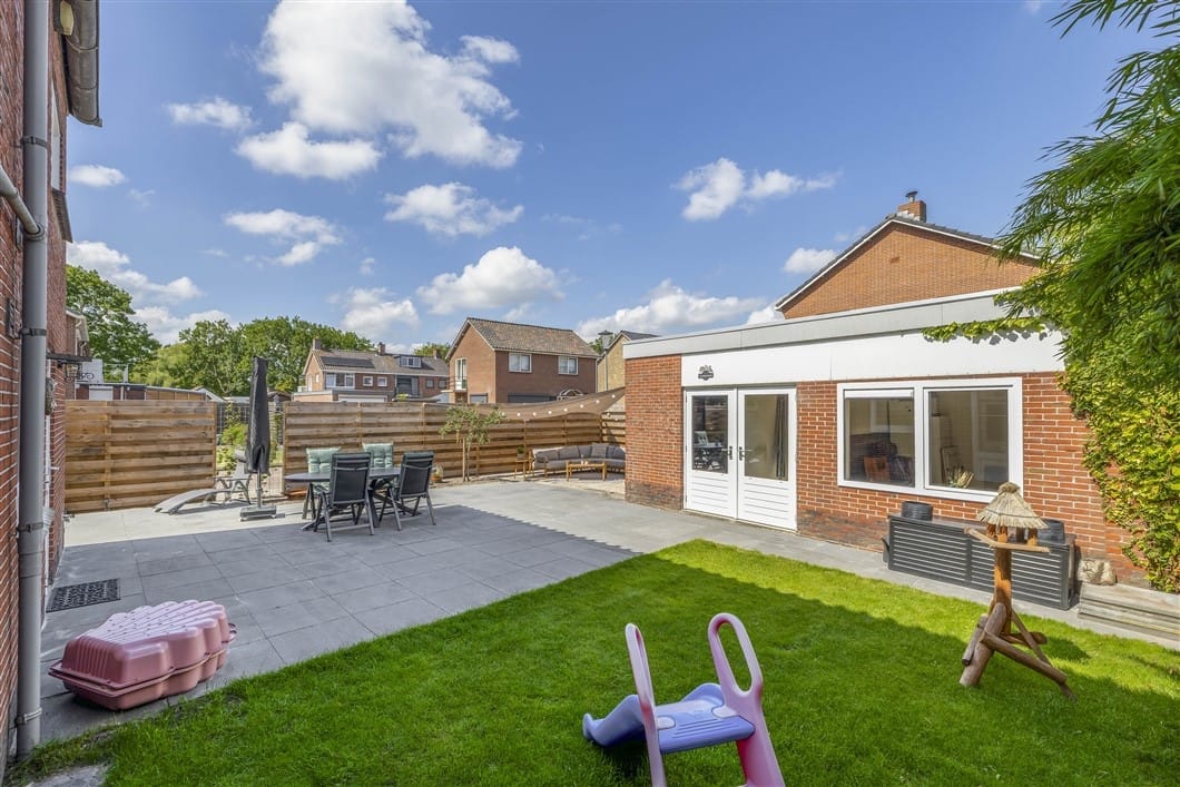 Foto 37 van Voormolenstraat 9