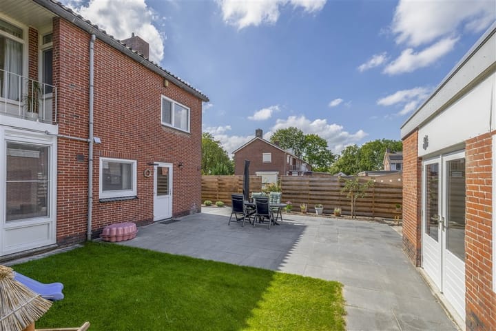 Foto 41 van Voormolenstraat 9