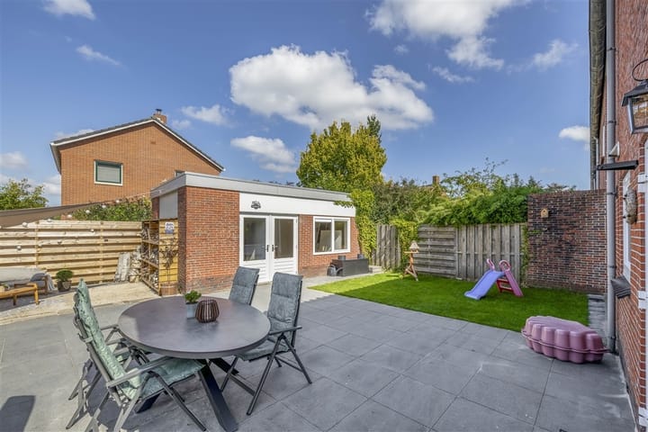 Foto 6 van Voormolenstraat 9