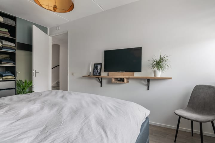 Foto 24 van Dagpauwoog 12