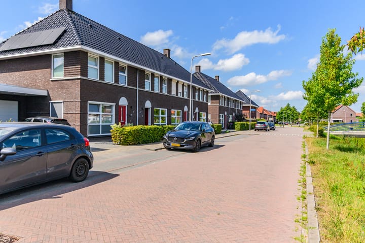 Foto 50 van Dagpauwoog 12