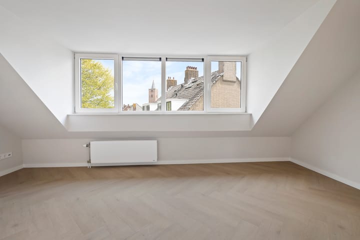 Foto 28 van Westwalstraat 33