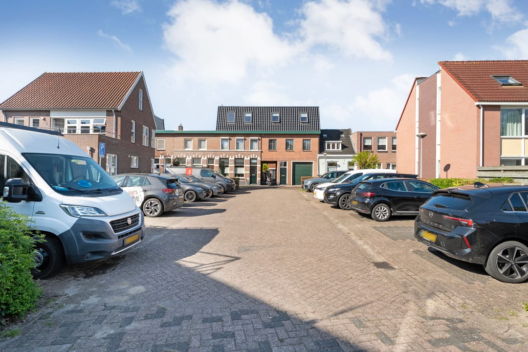 Foto 23 van Van Karnebeekstraat 56